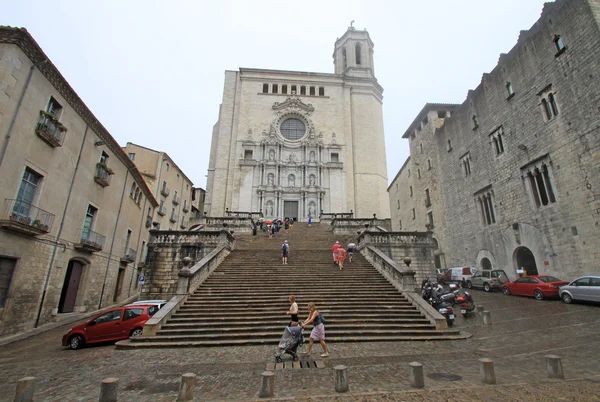 GIRONA, ESPAGNE - 30 AOÛT 2012 : Cathédrale Sainte Marie de Gérone — Photo