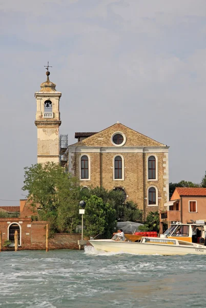 VENICE, ITALY - SEPTEMBER 04, 2012: The Santa Maria degli Angeli church, Murano, Italy — Stock Photo, Image