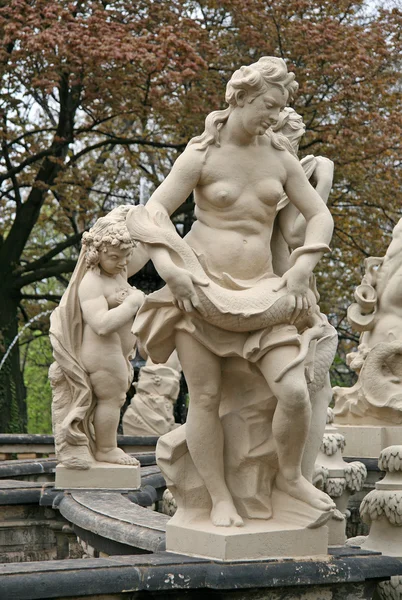 Estatuas en el palacio de Zwinger en Dresde, Alemania —  Fotos de Stock