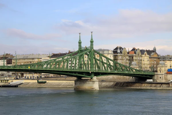 Szabadsag ukrył (most wolności lub mostu wolności) w Budapeszcie, Węgry — Zdjęcie stockowe