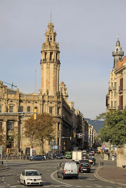 BARCELONA, CATALONIA, ESPANHA - 12 DE DEZEMBRO DE 2011: Edifício central dos correios em Barcelona, Catalunha, Espanha — Fotografia de Stock