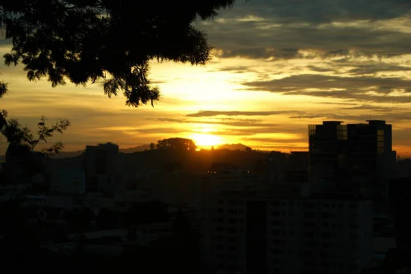 Coucher Soleil Entre Ville Bâtiment Béton — Photo