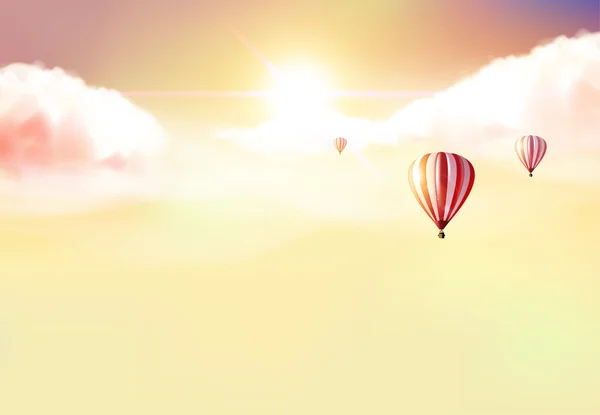 Fantasy vektor bakgrund, solnedgång och varm luft ballonger på mulen himmel. — Stock vektor