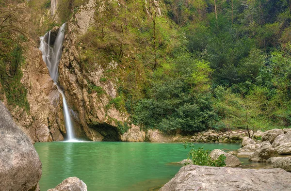 Şelale Sochi, Hdr Agura nehrinde