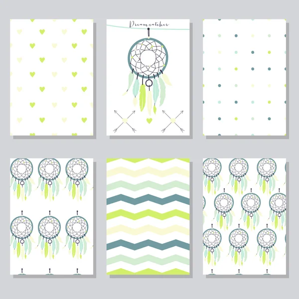 Conjunto vectorial de hermosas texturas y tarjetas sin costura con atrapasueños, corazones, zig zag — Vector de stock