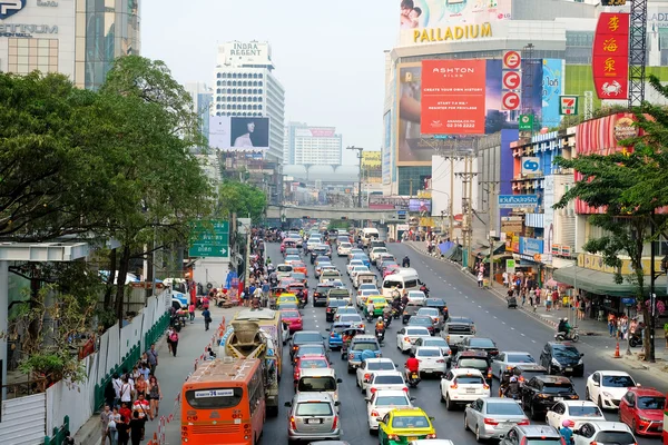 バンコクの交通渋滞と道路. — ストック写真