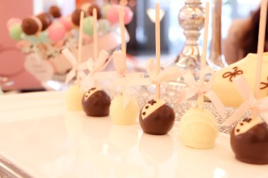 Çikolatalı düğün dekorasyon