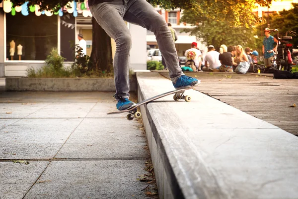 Skate ao pôr-do-sol — Fotografia de Stock