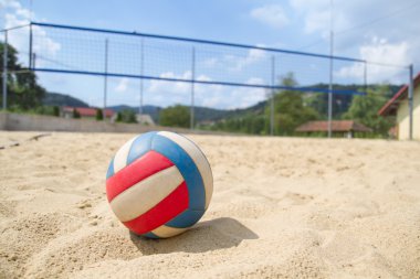 üzerinde kum plaj voleybolu