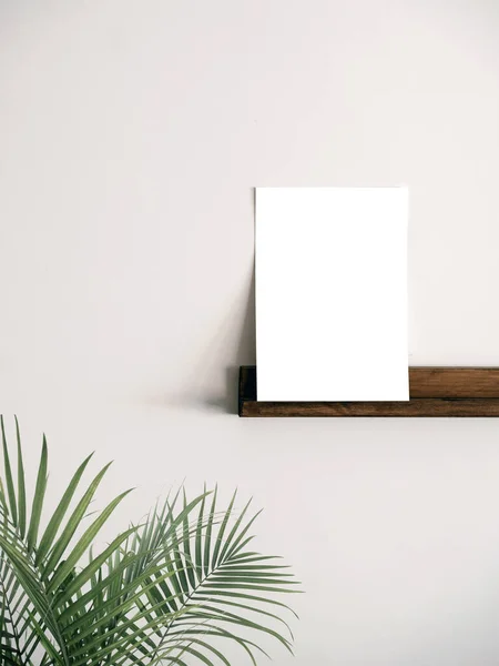 Prázdný Bílý Prázdný Neorámovaný Plakát Stěně Tisková Maketa Modelová Šablona — Stock fotografie