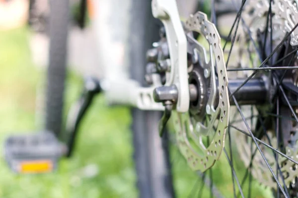 Schotter Berg Stadtrad Fahrrad Hydraulische Scheibenbremse Nahaufnahme Bild — Stockfoto