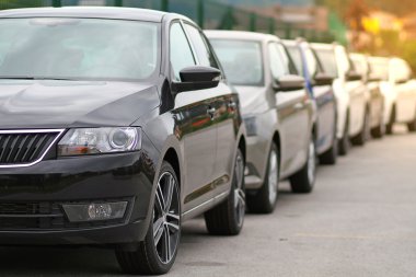 Yeni araba satış