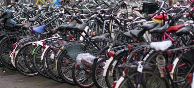 Amsterdam'da Bisiklet