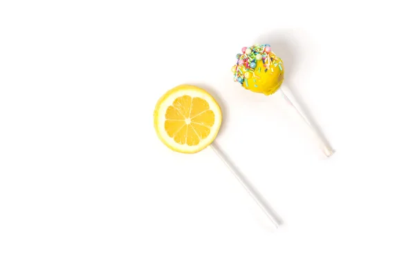 레몬과 옐로우 cakepops — 스톡 사진