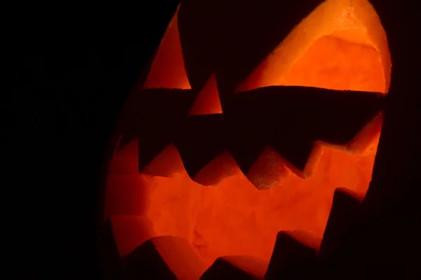 Gezicht van Jack van de Lantern op zwart — Stockfoto