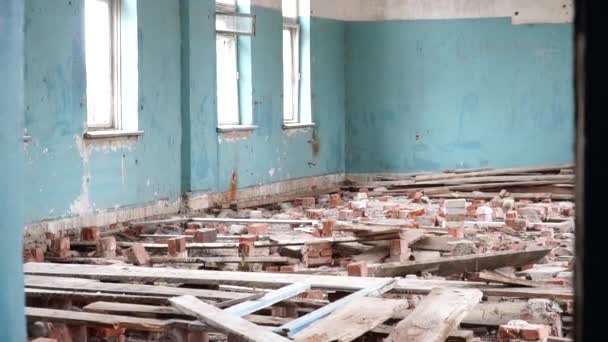 Sala Deportes Roto Una Escuela Rural Abandonada — Vídeos de Stock