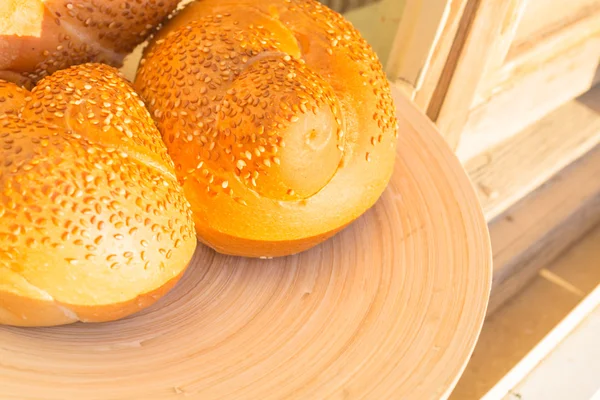 朝食のための新鮮なパン — ストック写真