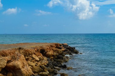 Dalgakıran, Yunanistan