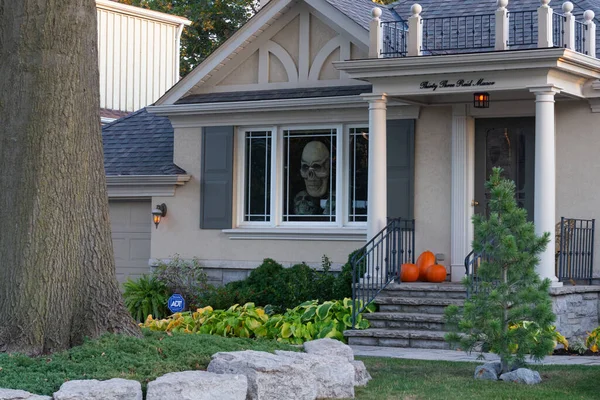 Toronto Kanada Oktober 2020 Kvällsutsikt Över Ett Vackert Halloween Inrett — Stockfoto