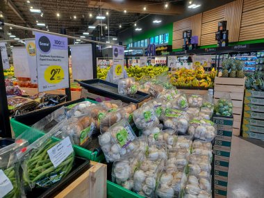 Toronto, ON, Kanada - 5 Ekim 2025: Kanada 'daki üretim departmanının görüntüsü.