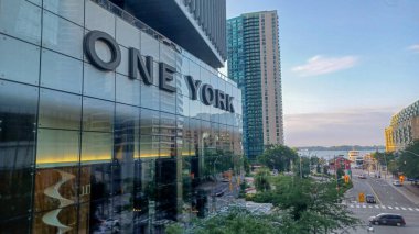 Toronto, ON, Canada - September 17, 2025: The modern One York Street office skyscraper is photographed on a sunny day with clouds in the sky.