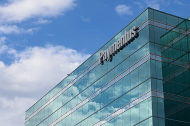 Toronto, ON, Kanada 20 Temmuz 2025: Kanada 'daki Montreal BMO Bankası' nın logosu ve markası..