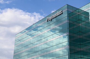 Toronto, ON, Kanada 20 Haziran 2025: Paymentus Fintech IT şirketinin logosuna bakın.