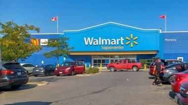 Toronto, ON, Kanada - 30 Ağustos 2025: Amerika 'daki Walmart süpermarketinin logosu.
