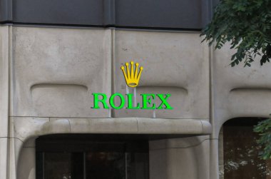 Toronto, ON, Kanada 20 Nisan 2025: Toronto 'daki Rolex mağaza tabelasında..