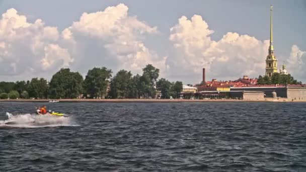 Saint Petersburg Russia Neva River Going City Marineland People Ride — Stock Video