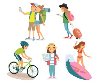 Bir grup aktif insan boş zaman aktiviteleri yapıyor, yürüyüş, bisiklet, sörf, farklı pozlarda seyahat. Sörfçü dalgalarda sörf yapar. Çift selfie çekiyor. Kadın bavulla yürür.