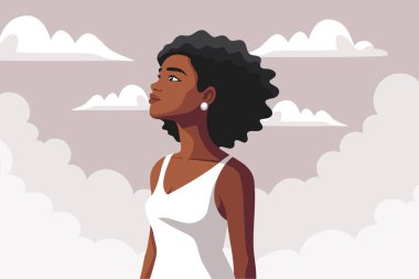 Beyaz elbiseli güzel Afrikalı Amerikalı kadın gökyüzüne bakıyor. Kendine güven, kadınsı güç, kadınların güçlendirme kavramı..