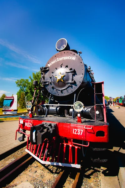 Vieja locomotora de vapor — Foto de Stock