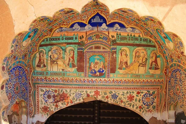 Fatehpur Haveliは インドのラジャスタン州シタール ファテフプール シェカワティに位置しています — ストック写真