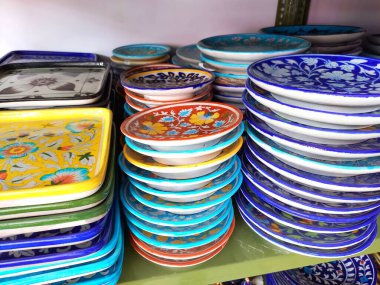 El işi mavi çömlek, jaipur, rajasthan, Hindistan 