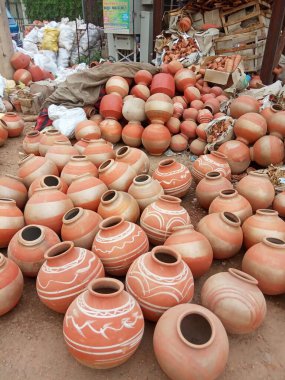 Kil çömlek, ghada, matka, atıcı, gamla, jaipur, rajasthan, Hindistan