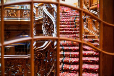 Aynaya Vintage Ahşap merdiven