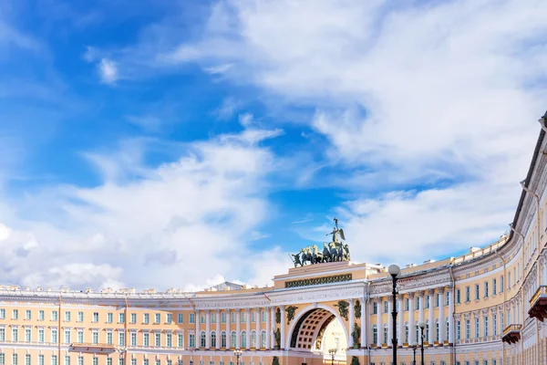 Arka plan ile genel personel Binası, St Petersburg, Rusya