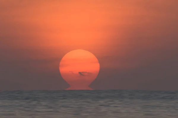 Cena Belo Nascer Sol Pela Manhã Céu Fundo Luz Solar — Fotografia de Stock