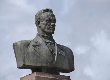 Beyaz Rusya, BARANOVICHI: Anıt iki kez Sovyet Birliği S. ı. Gritsevtsu kahramanı.