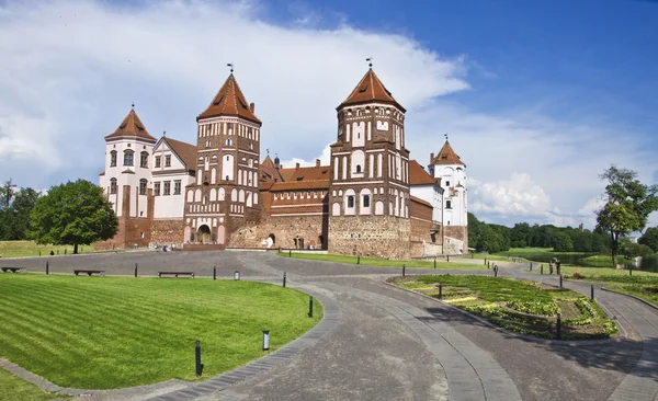 Europa, Bielorrusia, historia: Complejo Castillo de Mir . — Foto de Stock