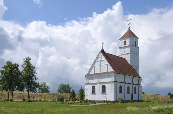 Weißrussland, saslawl: die spaso-preobraschenski orthodoxe Kirche. — Stockfoto