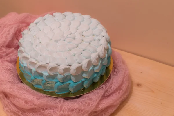 Gradiente bolo de aniversário azul — Fotografia de Stock