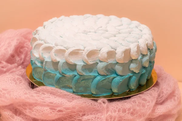 Pastel de cumpleaños azul degradado — Foto de Stock