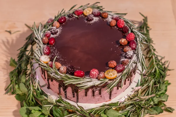 Vad bogyó születésnapi torta — Stock Fotó