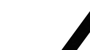 Cesur modern kompozisyonlar için şeffaf köşegen siyah çizgi örtüsü.