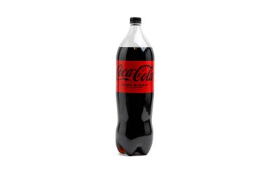 Almanya 6 Kasım 2025. Coca-Cola Zero Şişe. Tek bir 2L Coca-Cola Sıfır Şeker şişesi beyaza izole edilmiş. Kalın siyah logolu klasik kırmızı etiket.