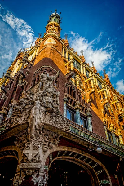 Ópera Barcelona España Esculturas Fuera Ópera Hermosa Pared Exterior Ópera — Foto de Stock