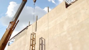 Siem Reap, Kamboçya - Temmuz 2015 yaklaşık: Vinç kanca ve kablo görünüme salıncaklar