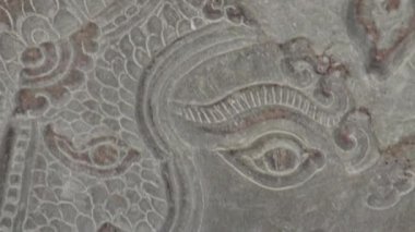 Antik Tapınak (Angkor) - Garuda ile Bas-kabartma detay Ecu